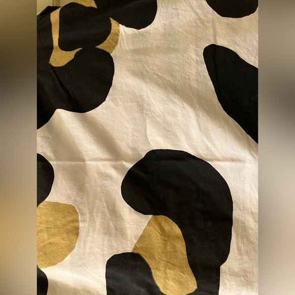 Pottery Barn Teen Full Bed Duvet Cover, 6 Set Pillow Shams Set,Bedskirt 18” drop - Picture 2 of 12